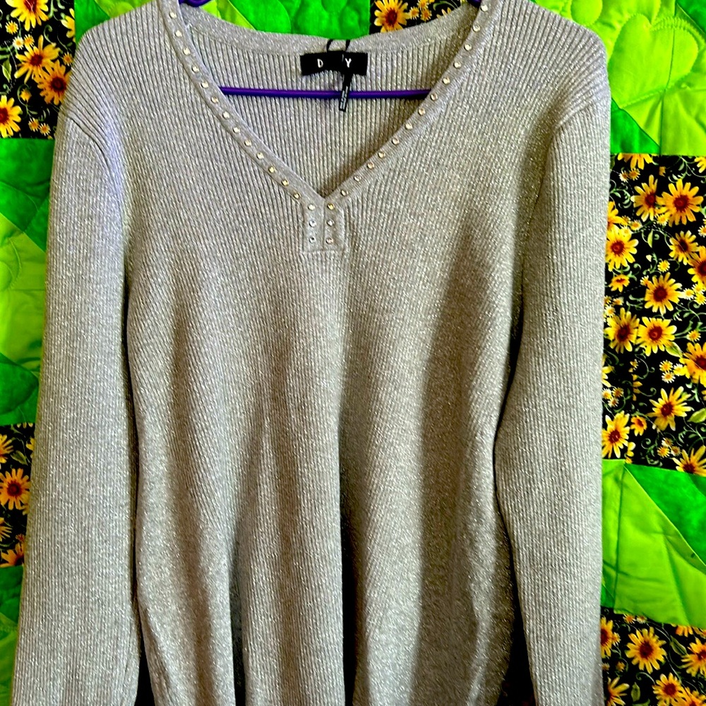 V-neck long sleeve shimmery, sequined sweater!